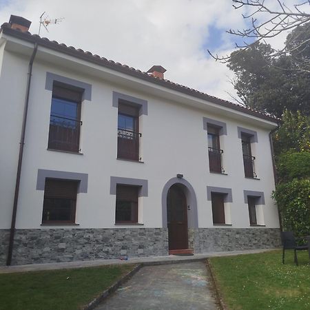 Apartamentos Rurales Inguanzo Villanueva de Pria Eksteriør bilde